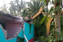 হুড়মুড় করে ভাঙা হল গোটা বাড়ি, জয়নগরের ঘটনা দেখে আঁতকে উঠছেন সকলে হুড়মুড় করে ভাঙা হল গোটা বাড়ি, জয়নগরের ঘটনা দেখে আঁতকে উঠছেন সকলে