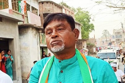 আরও বিপদে মানিক ভট্টাচার্য