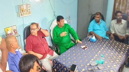 বটকৃষ্ণদের তৃণমূল যোগ সময়ের অপেক্ষা? বটকৃষ্ণদের তৃণমূল যোগ সময়ের অপেক্ষা?