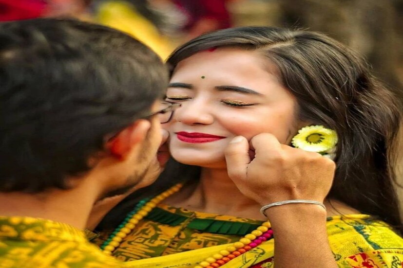 ১৬ থেকে ১৮ বছরের একটি মেয়ে বেশিরভাগ ক্ষেত্রেই সিনেমার নায়কদের মতো সুদর্শন পুরুষ চায় তাঁর জীবনে। এর বেশি বয়সি মেয়েরা গুরুত্ব দেয় ছেলের উপার্জনের ওপর। দেখতে ভাল হওয়ার বিষয়টি তখন আর খুব বেশি গুরুত্ব পায় না।