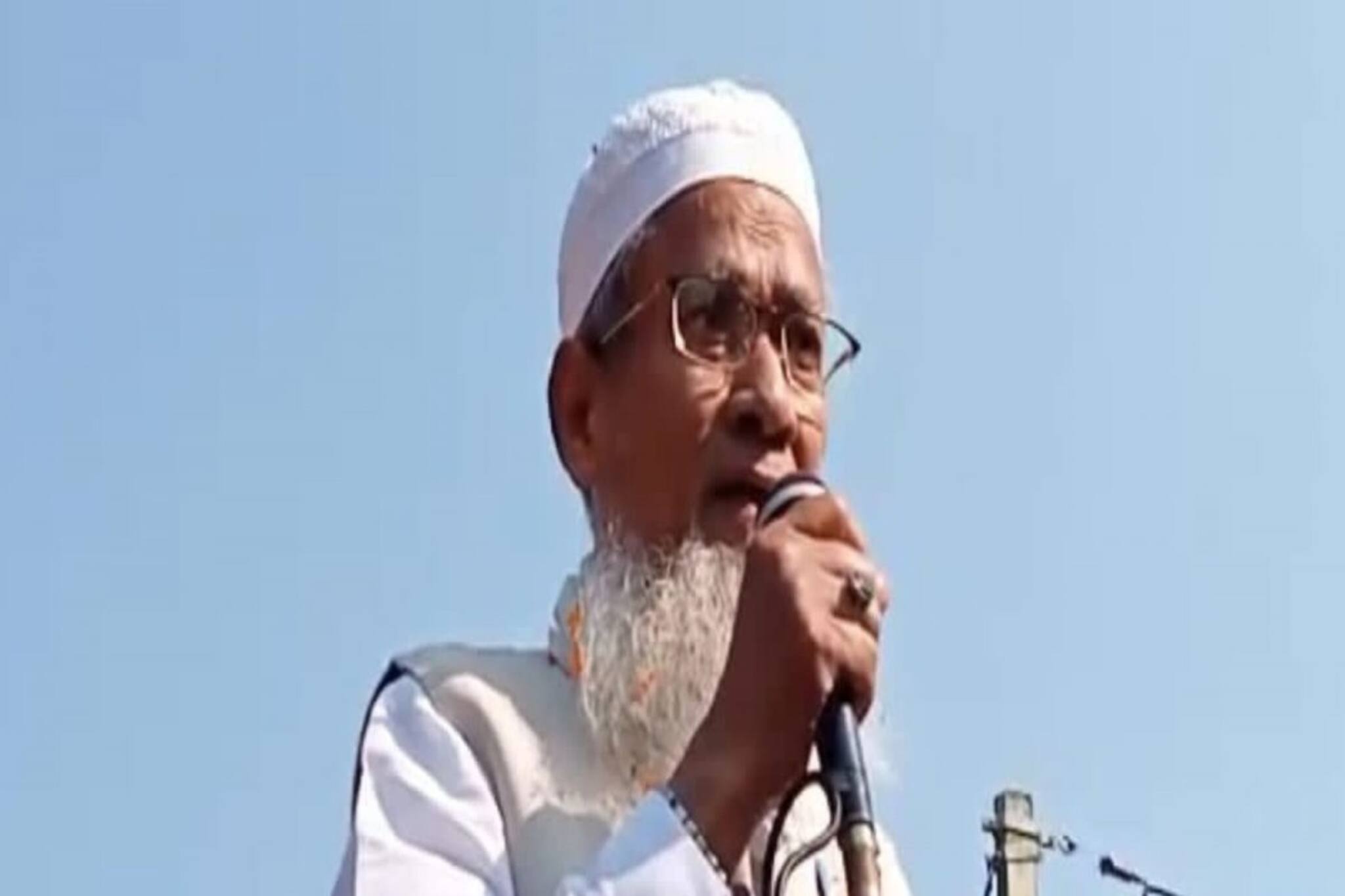 'আলু পেঁয়াজ দিয়ে খিচুড়ি খাব, কিন্তু ..' কাটমানি নিয়ে কড়া বার্তা দিলেন মন্ত্রী