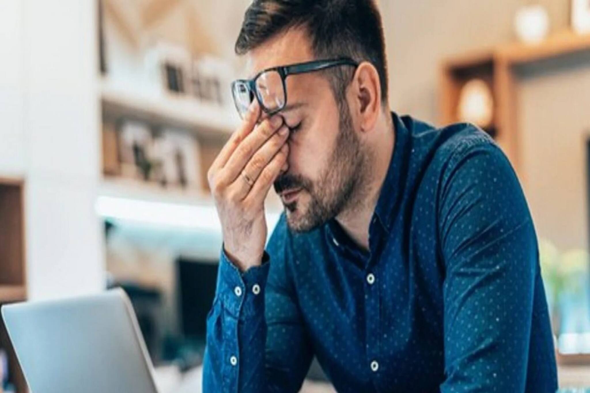 অকারণ দুশ্চিন্তা করেন? অজান্তেই নিজের অনেক বড় ক্ষতি করছেন, জানুন