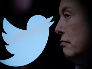 Twitter Says Layoffs Begin Today