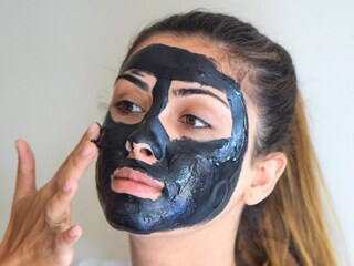 Beauty Tips: benefits of charcoal face mask
