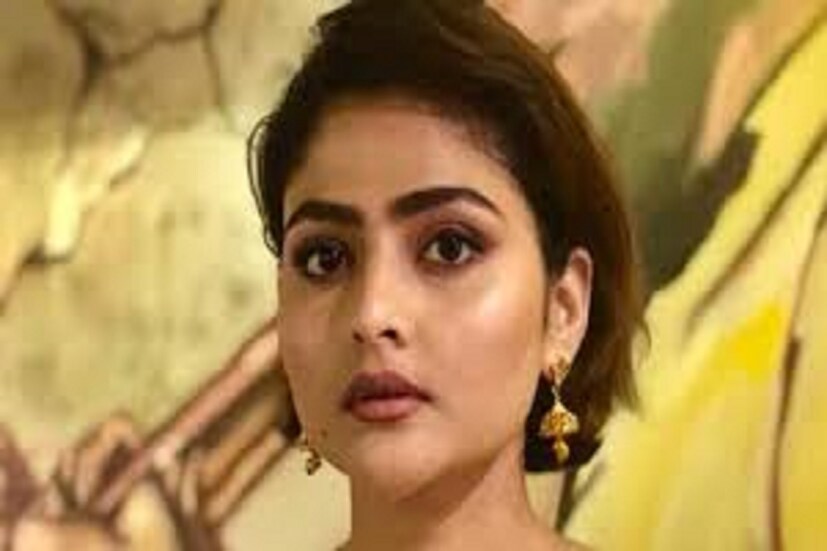 প্রতিটি মানুষের মনে এখনও ঐন্দ্রিলার মৃত্যুর যন্ত্রণা যেন দগদগে ঘা হয়ে আছে ৷ কোনও ভাবেই ভোলা যাচ্ছেনা ঐন্দ্রিলার অকালে চলে যাওয়ার বিষয়টি ৷ তিনি প্রয়াত হয়েছেন দশদিন হল ৷ ফাইল ছবি ৷ 