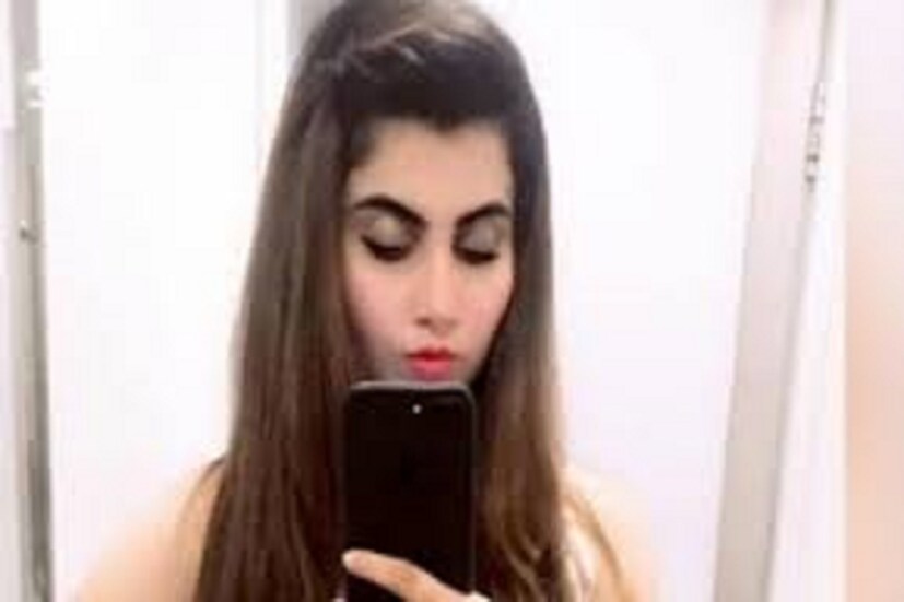 পাক সুন্দরীর বিরাট দাবি তিনি জিম্বাবোয়ের ক্রিকেটারদের বড় শর্ত দিয়েছেন ৷ জানিয়েছেন পাকিস্তানের সুন্দরী অভিনেত্রী শেহার শিনওয়ারি বিয়ে করার জন্য এক অদ্ভুত শর্ত দিয়েছেন। ছবি সৌজন্যে ইনস্টাগ্রাম ৷