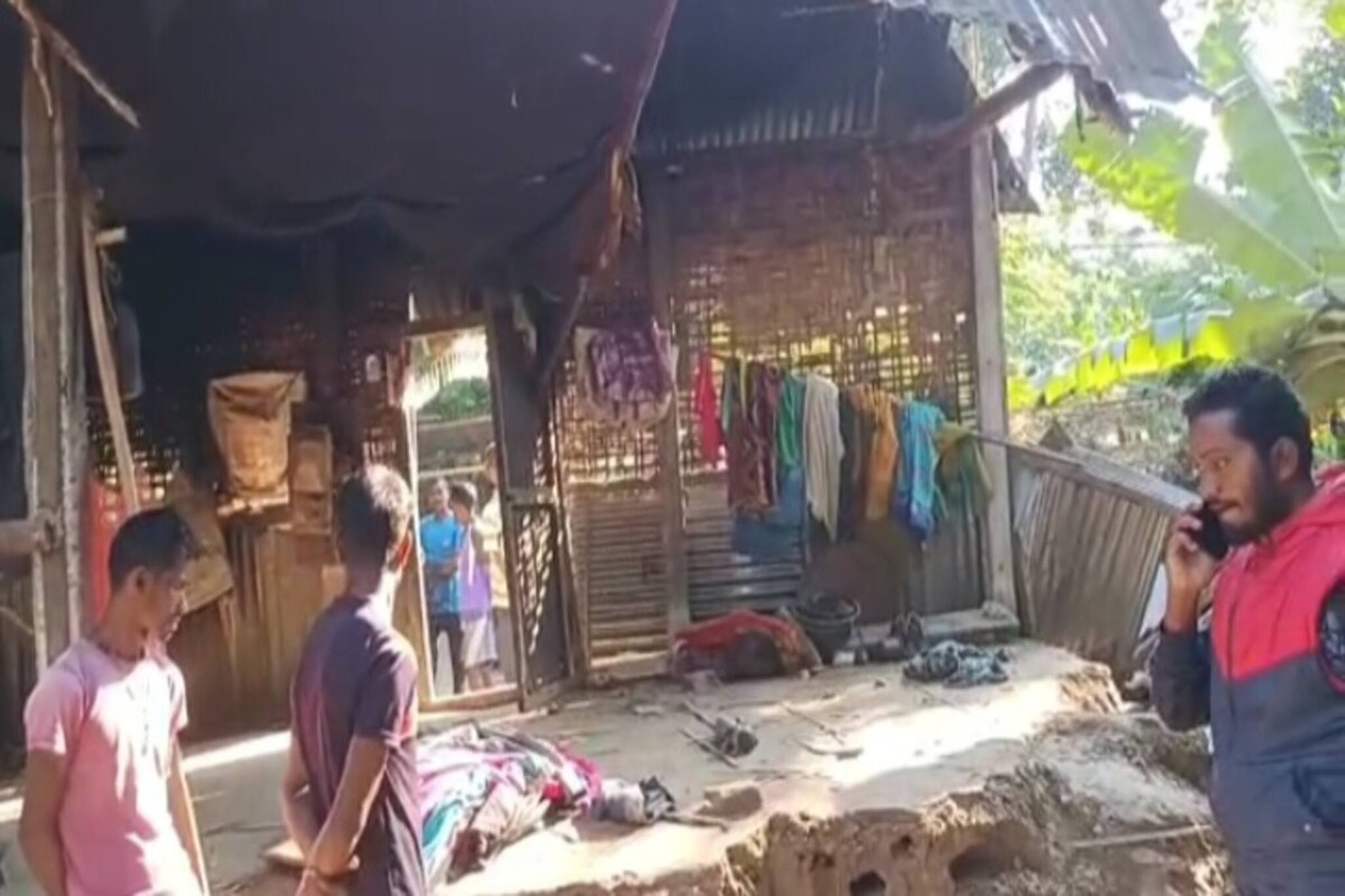 ডুয়ার্সে হাতির হামলা চলছেই! দাঁতালের আক্রমণে মৃত দুই