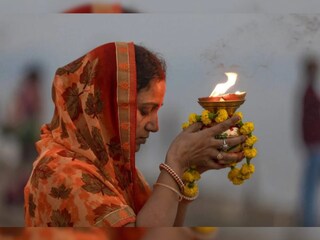 পঞ্জিকা ১৫ ডিসেম্বর: দেখে নিন নক্ষত্রযোগ, শুভ মুহূর্ত, রাহুকাল এবং দিনের অন্য লগ্ন!