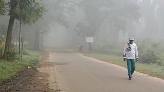 ঠাণ্ডায় কাঁপছে বীরভূম