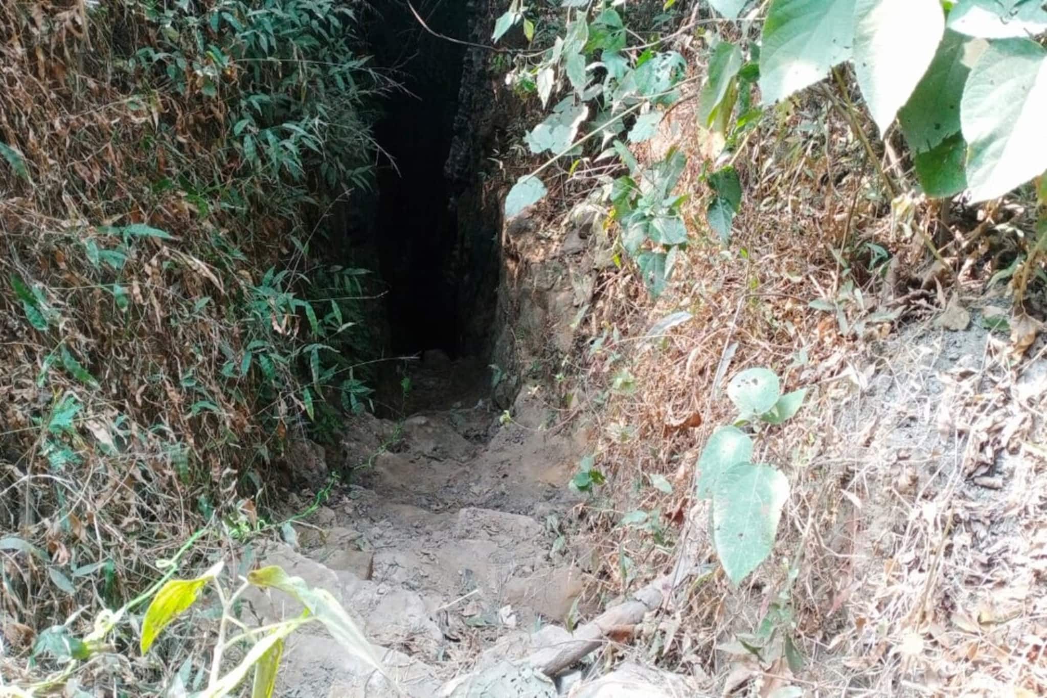 গরু খুঁজতে গিয়ে পরিত্যক্ত চানকে যুবক, রাতভর চলল উদ্ধারকাজ