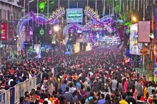 বড়দিনে যেন ঝলমলে পার্কস্ট্রিট! কেমন সাজল তিলোত্তমা? দেখে নিন