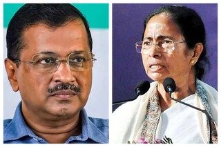 কেজরীওয়াল না মমতা, বিরোধী মুখ হিসেবে এগিয়ে কে? Photo-PTI