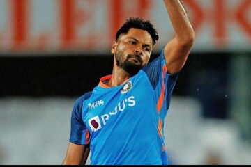 ছেলের সাফল্যে চোখে জল মায়ের, ভারতীয় দলে সুযোগ পেয়ে লড়াই স্বার্থক মুকেশ কুমারের
