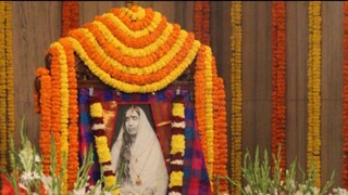 বেলুড় মঠের চিরাচরিত প্রথা অনুযায়ী মহাসমারোহে ভোরবেলা থেকেই সারদা মায়ের জন্মতিথি উৎসব পালন শুরু হয়েছে (ফাইল ছবি)