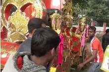 রেড রোডে পথ দুর্ঘটনা, উল্টে গেল ঘোড়ার গাড়ি, আহত ৪