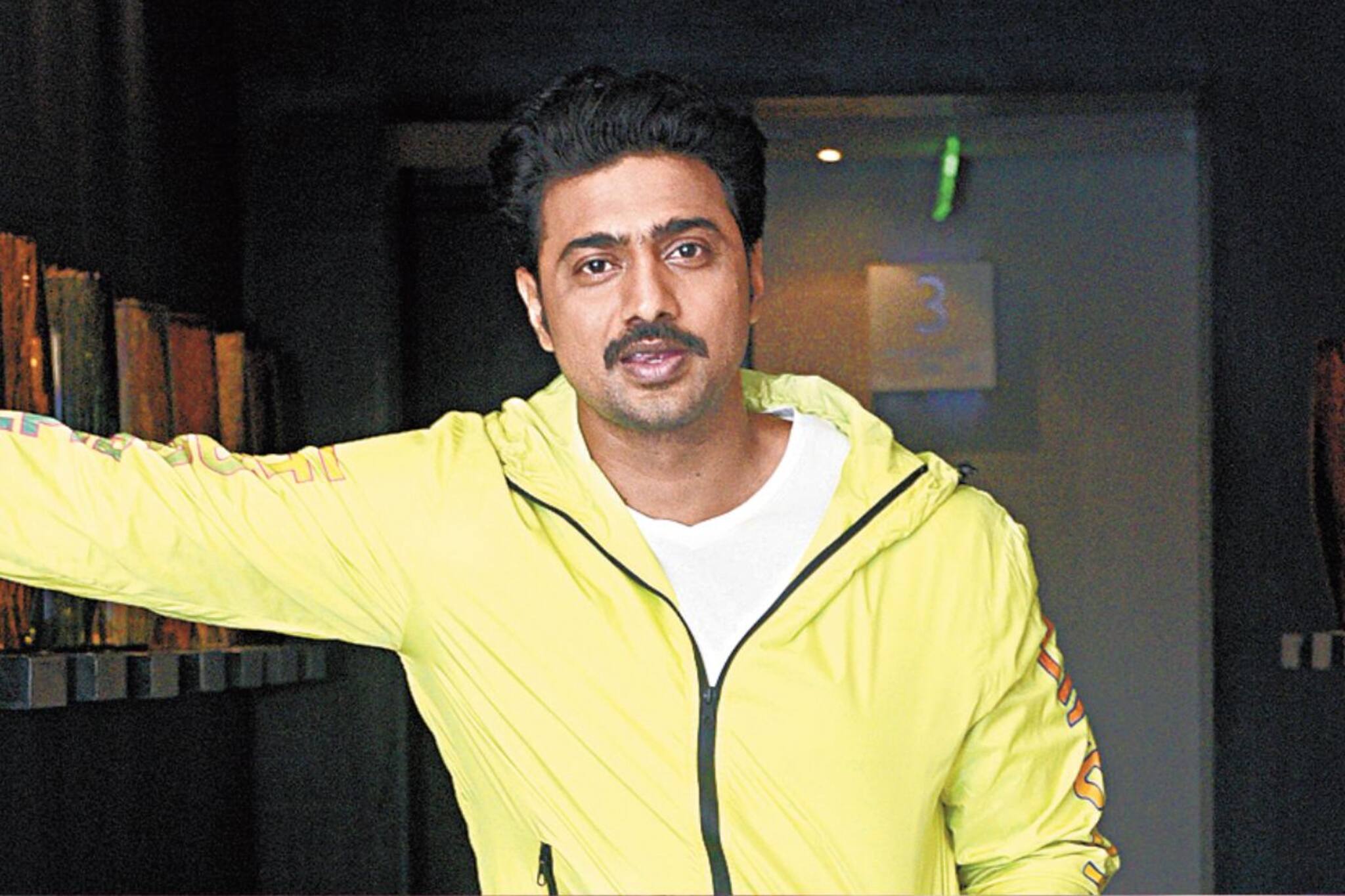 আবাস যোজনায় দুর্নীতিতে বিরোধীদের একাধিক অভিযোগ, উত্তরে অন্য সুর দেবের