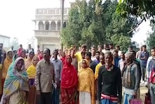 আবাসের ঘর না পেয়ে প্রধানকে মারধর, মারাত্মক অবস্থা ভগবানগোলায়
