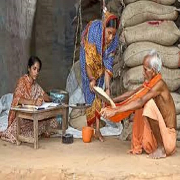 ৩১ ডিসেম্বর ২০২২ পর্যন্ত প্রধানমন্ত্রী গরিব অন্ন যোজনার অন্তর্গত সাধারণ মানুষকে বিনামূল্যে রেসন দেওয়া হবে ৷ প্রতীকী ছবি ৷