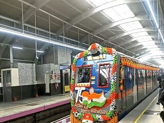 জোকা তারাতলা মেট্রো