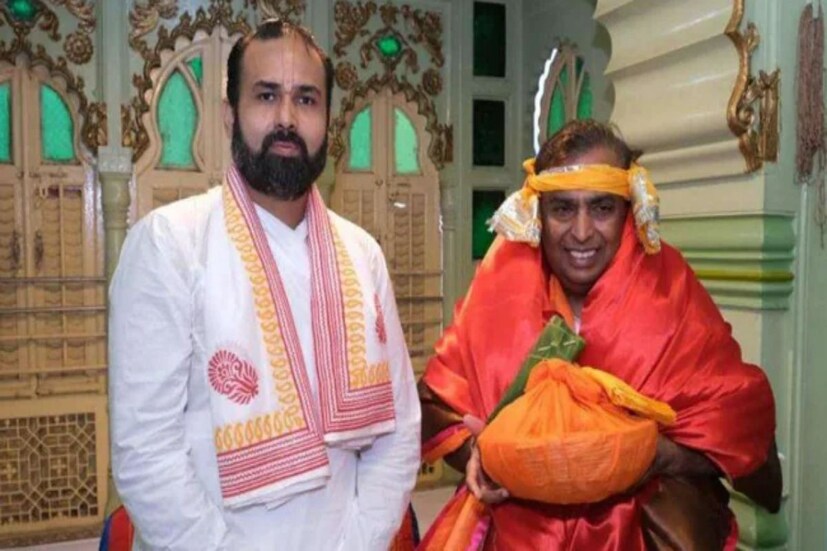 সিহার নামক স্থানে যখন ভগবানকে বহনকারী রথের চাকা কাদায় আটকে যায়, তখন রানা এটিকে ঐশ্বরিক চিহ্ন হিসাবে দেখেছিলেন যে ভগবান শ্রীকৃষ্ণ এখানে বাস করতে চান এবং এইভাবে সেই স্থানে একটি মন্দির তৈরি করা হয় এবং এর নামকরণ করা হয়।