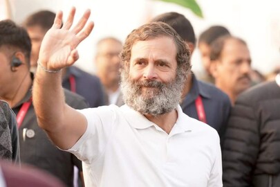 রাহুল গান্ধি। ছবি সৌজন্যে রাহুল গান্ধির ফেসবুক অ্যাকাউন্ট