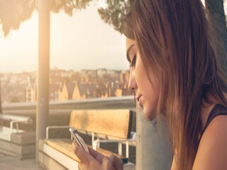 Tech Tips: how to schedule text message in android smartphone know process- Photo -Representative 