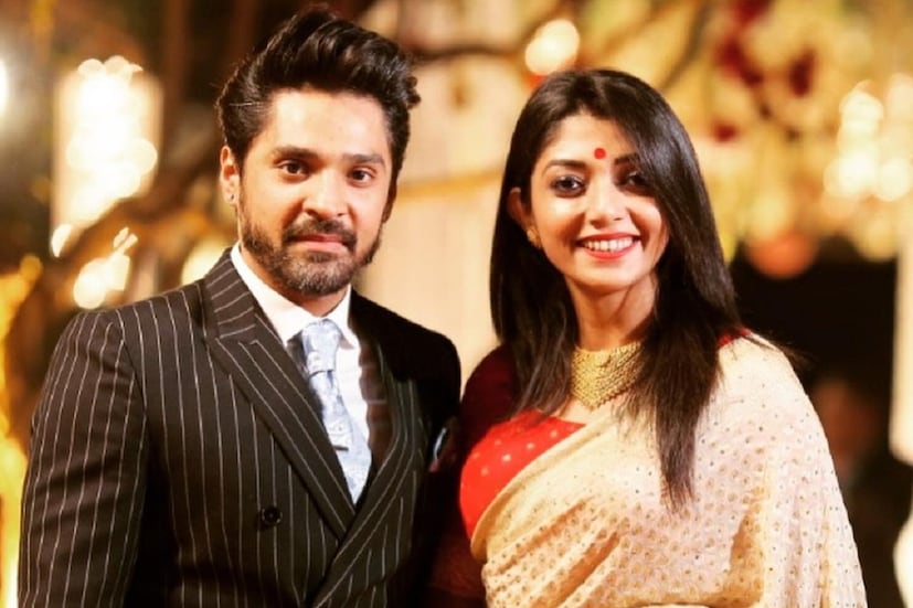 গৌরব বাংলা টেলিভিশনের অন্যতম জনপ্রিয় একটি মুখ অন্যদিকে মহানায়ক উত্তর কুমার ৷ দেবলীনা কুমার একজন জনপ্রিয় মডেল অভিনেত্রী ৷ ছবি সৌজন্যে ইনস্টাগ্রাম ৷