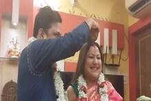 ফের মালাবদল, ফের সিঁথিতে সিঁদুর! ১৪ বছরের বিবাহবার্ষিকী বিশ্বনাথ-দেবিকার