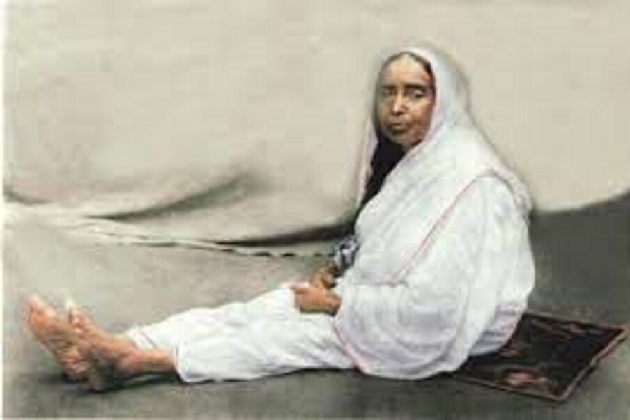  আজ থেকে ১৭০ বছর আগে বাঁকুড়ার জয়রামবাটিতে জগজ্জননী সারদা মায়ের জন্ম হয়েছিল ৷ সেই দিনের সেই ছোট্ট সারদামণির যে জগতের মা হয়ে উঠবেন সেই সময় অনেকেই ভাবতে পারেন নি ৷ ফাইল ছবি ৷