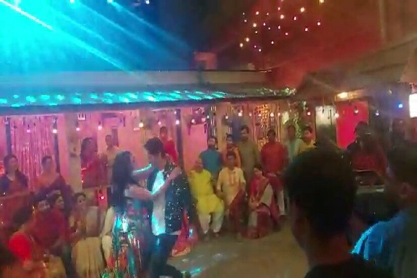 দাদার মৃত্যুর পর পরিবারের দায়দায়িত্ব নিতে হয় অর্জুনকে ৷ আস্তে আস্তে প্রেম বোধ জেগে ওঠে অর্জুনের মধ্যে, ফিরে পায় মনের মানুষকে ৷ 