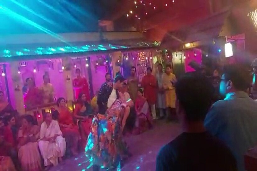 অর্জুন ও হিয়ার দুষ্টু প্রেমের গল্প তোকে ছাড়া বাঁচবো না ৷ অর্জুন এক অভিজাত ব্যবসায়ীর ছেলে ৷ ছোটবেলাতেই পরিবারের সঙ্গে অন্য শহরে চলে গিয়েছিল হিয়া ৷