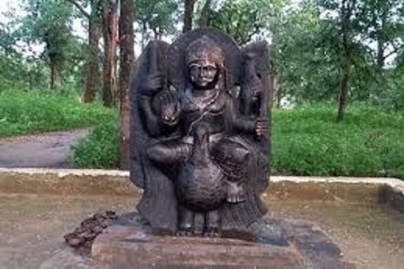 শনি রাহু নক্ষত্রে গোচর করবে ৷ এরফলে বৃষ, কর্কট, তুলা ও মকর রাশিতে বেশি পরিমাণে প্রভাব ফেলবে ৷ স্বাস্থ্যের সঙ্গে টাকা পয়সা সংক্রান্ত নানান বিষয়ে সতর্ক হতে হবে এবারে ৷ প্রতীকী ছবি ৷