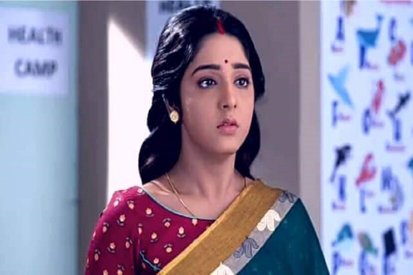 দীপার মনে বাসা বাঁধে প্রশ্ন? মিশকাকে বিয়ে করেছে সূর্য? সোনা তাদেরই সন্তান? নানান প্রশ্ন ঘুরপাক খাচ্ছে দীপার জীবনে? ফাইল ছবি ৷
