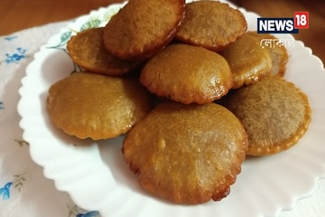 পিঠে-পুলি খেতে ও খাওয়াতে ভালবাসেন! জেনে নিন পৌষ সংক্রান্তির না জানা গল্প পিঠে-পুলি খেতে ও খাওয়াতে ভালবাসেন! জেনে নিন পৌষ সংক্রান্তির না জানা গল্প