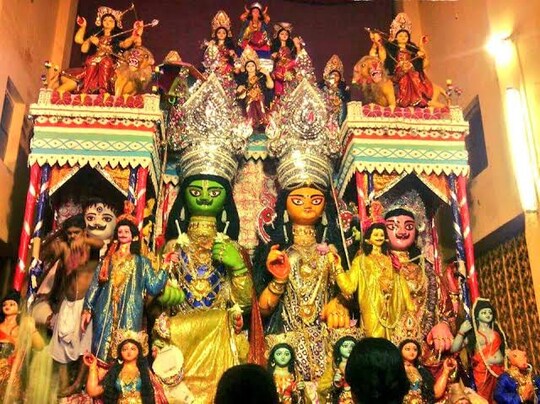রামরাজাতলা রাম পুজো বিখ্যাত হলেও একসময় সরস্বতী ছিল প্রধান পুজো