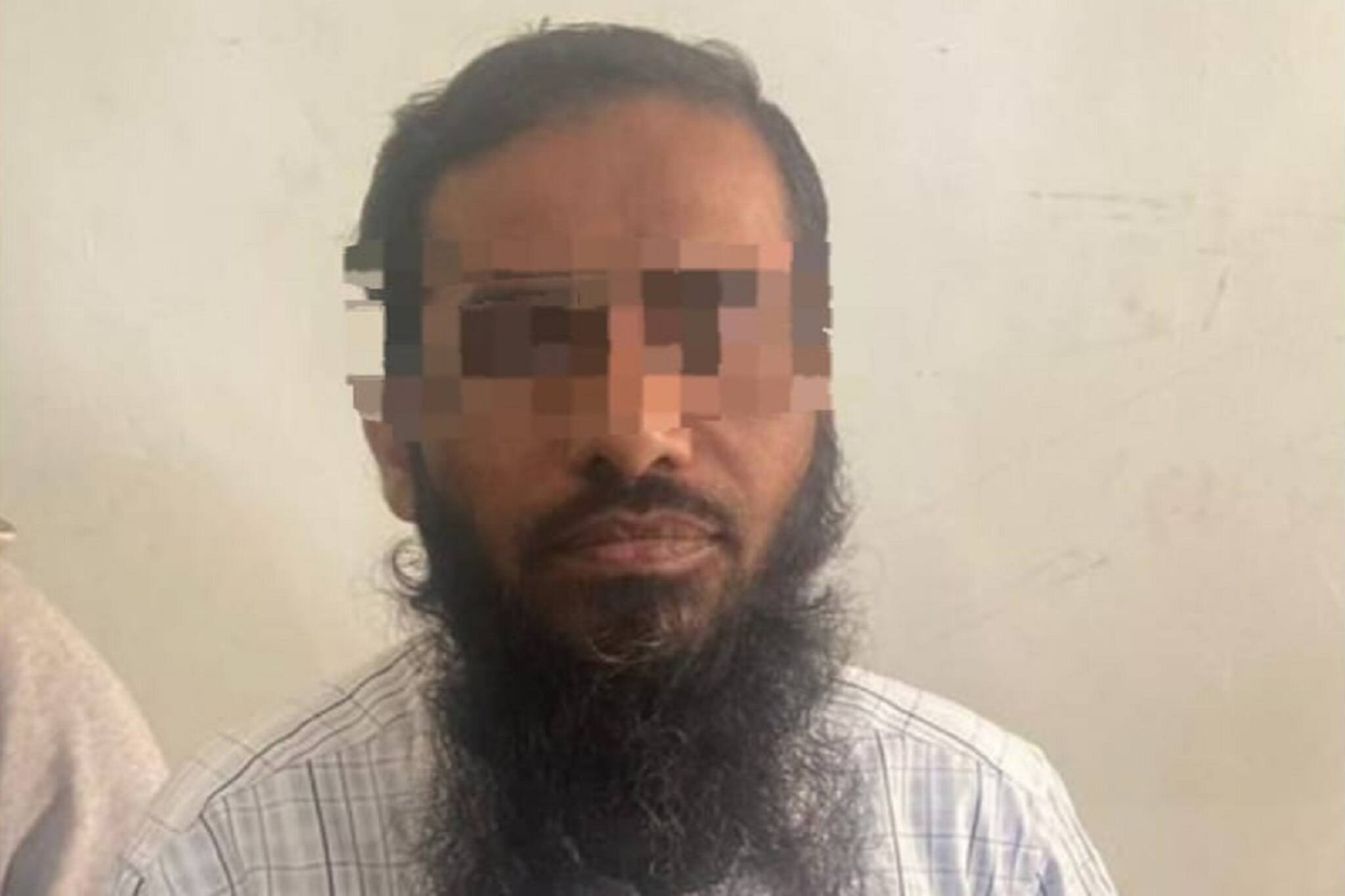 দোকানের আড়ালে চলত জঙ্গি কার্যকলাপ, সিরিয়াতে যেত টাকা! চমকে দিচ্ছে ধৃত আব্দুল রাকিব