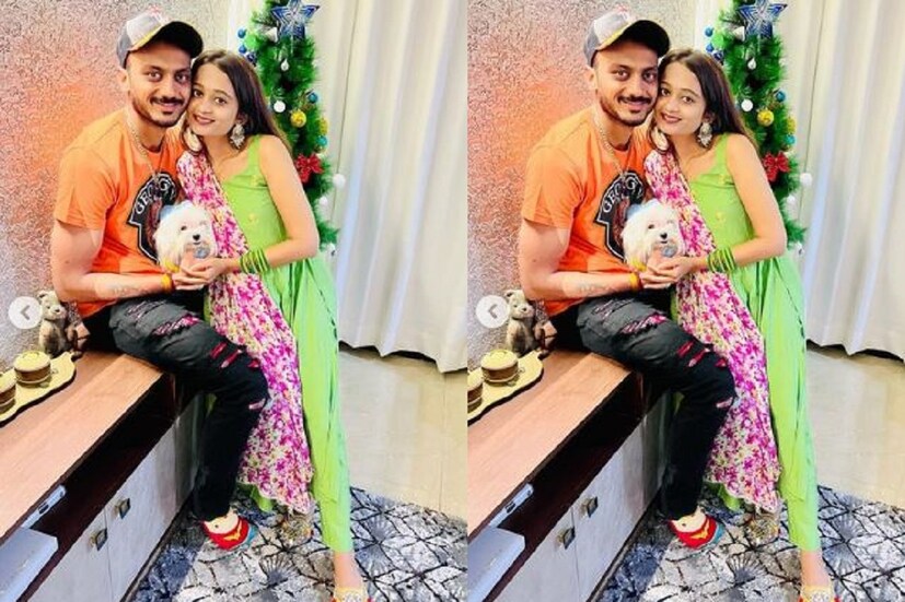 Axar Patel Wedding: তিনি ভারত শ্রীলঙ্কা সিরিজ থেকে নিজেকে সরিয়ে নিয়েছেন একই কারণে ৷ অক্সর তাঁর প্রেমিকা মেহা প্যাটেলকে বিয়ে করতে চলেছেন ৷ ছবি সৌজন্যে ইনস্টাগ্রাম ৷