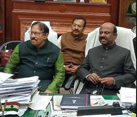 নজরে রাজ্য়পালের ভূমিকা। 