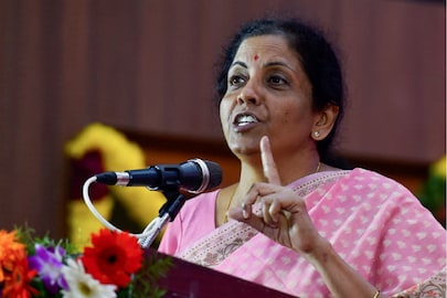 অর্থমন্ত্রী নির্মলা সীতারামন 