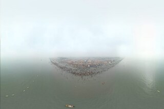কুয়াশায় মোড়া গঙ্গাসাগর। 