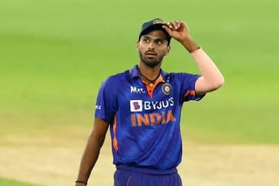 ওয়াশিংটনের দিলখোলা প্রশংসায় ভারতীয় অধিনায়ক