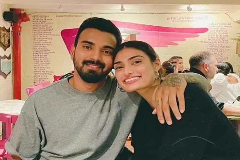 ভারতীয় ক্রিকেট দলের সহ-অধিনায়ক কেএল রাহুলের স্ত্রী আথিয়া শেট্টি হিরো, মোতিচূর চাকনাচূর, মুবারকোর মত ছবিতে অভিনয় করেছেন ৷ 