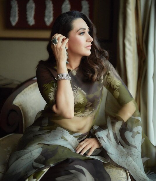 নব্বইয়ের দশকে রুপোলি পর্দা দাপিয়ে বেড়িয়েছেন তিনি। তবে এখন সে-ভাবে পর্দায় তাঁকে দেখা যায় না।