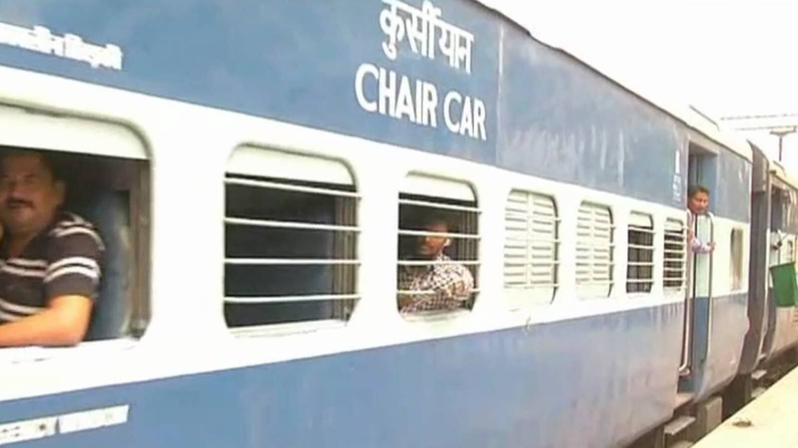 সুবর্ণসুযোগ! এ বার ‘নিখরচায়’ বেড়িয়ে এসে টাকা দিন সুবিধেমতো সহজ কিস্তিতে