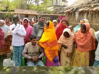 শাকিলের মৃত্যু সংবাদ আসতেই কান্নায় ভেঙে পড়েন তাঁর বাবা মা, পরিবার এবং পরিজনেরা