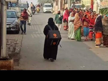 গত তিন বছর ধরে সংসার চালাতে গিয়ে নাভিশ্বাস উঠছে রিজওয়ানার