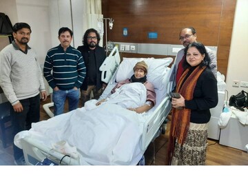 চিকিৎসা বিভ্রাটের শিকার তসলিমা নাসরিন, ছবি-সামাজিক মাধ্যম