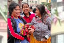 পাশে দাঁড়ালেন অপরিচিতা, শীতের সকালে কলকাতার কুয়াশামাখা পথেই প্রসব তরুণীর