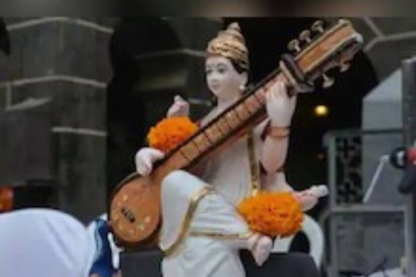 পড়ুয়া এবং অভিভাবকদের আবার এক বছরের অপেক্ষা শুরু৷ 