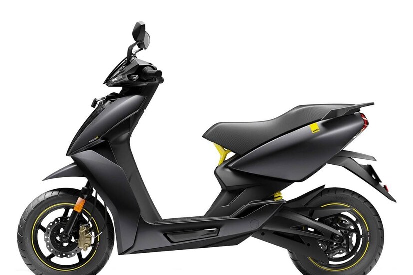 Ather 450X: Ather Energy জানুয়ারিতে তার বিদ্যমান বৈদ্যুতিক স্কুটার 450X-এর একটি নতুন সংস্করণ চালু করতে পারে। নতুন মডেলটি TVS iQube এবং Ola S1 Air এর সঙ্গে প্রতিযোগিতায় তৈরি করা হয়েছে। এটি একটি সাশ্রয়ী মূল্যের বৈদ্যুতিক স্কুটার হতে পারে।